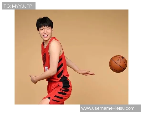 杨瀚森迎来关键发展期球队战术调整助其提升球权处理能力 杨瀚森迎来关键发展期球队战术调整助其提升球权处理能力